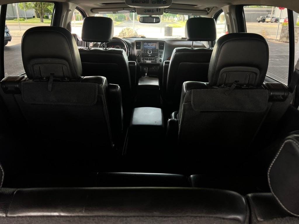 Nissan Armada  2012