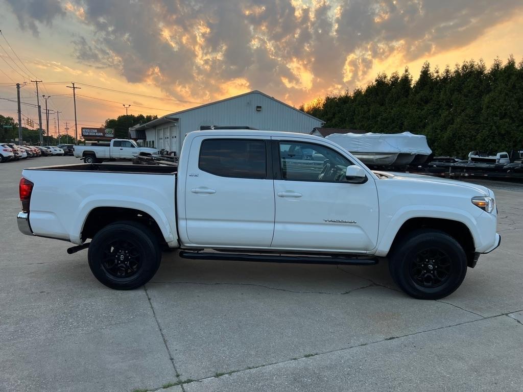 Toyota Tacoma  2021
