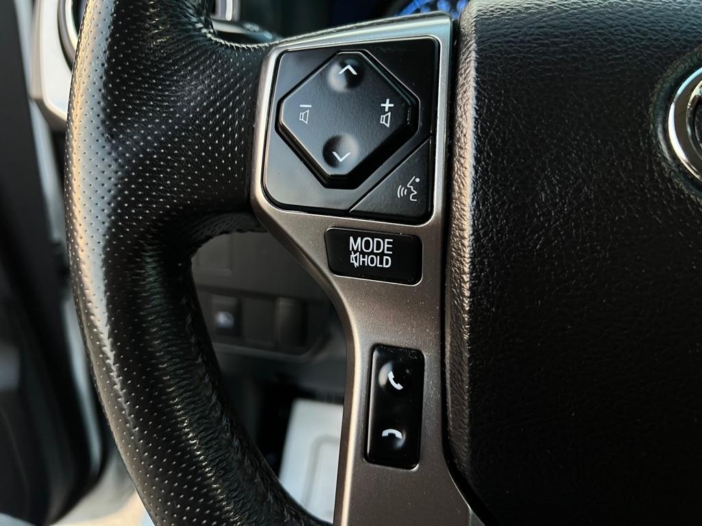 Toyota Tacoma  2021