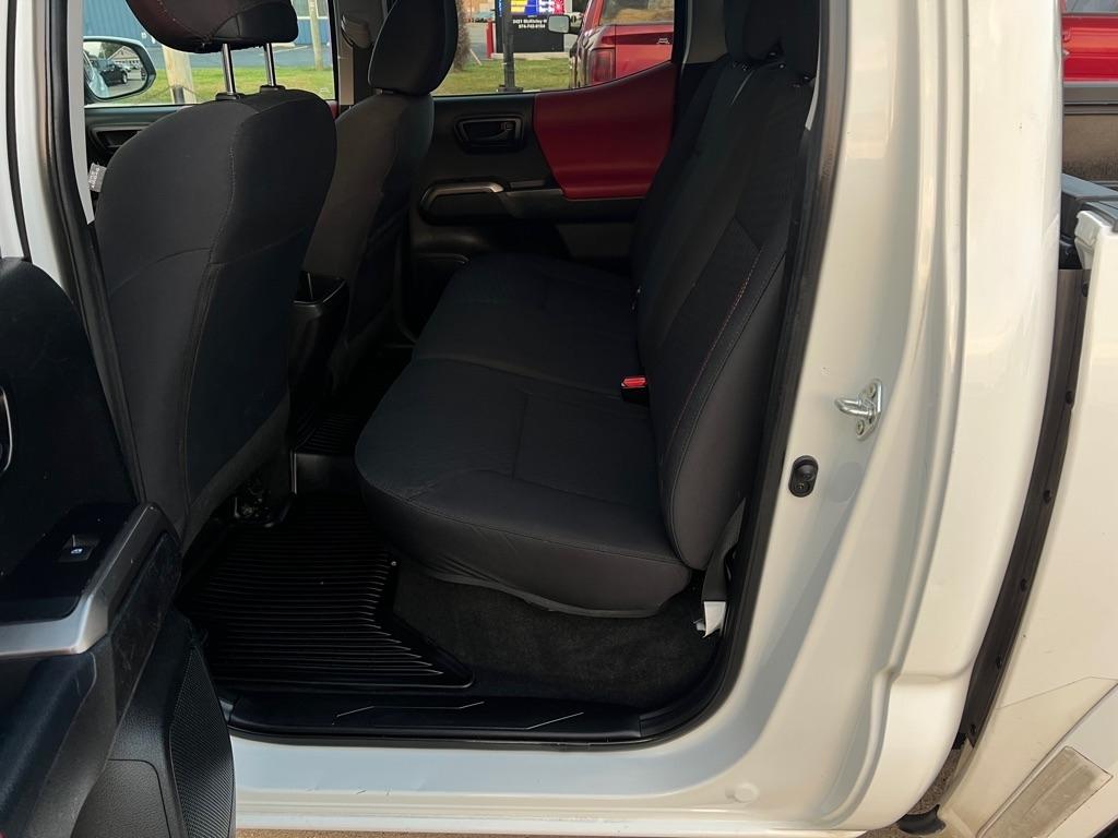 Toyota Tacoma  2021