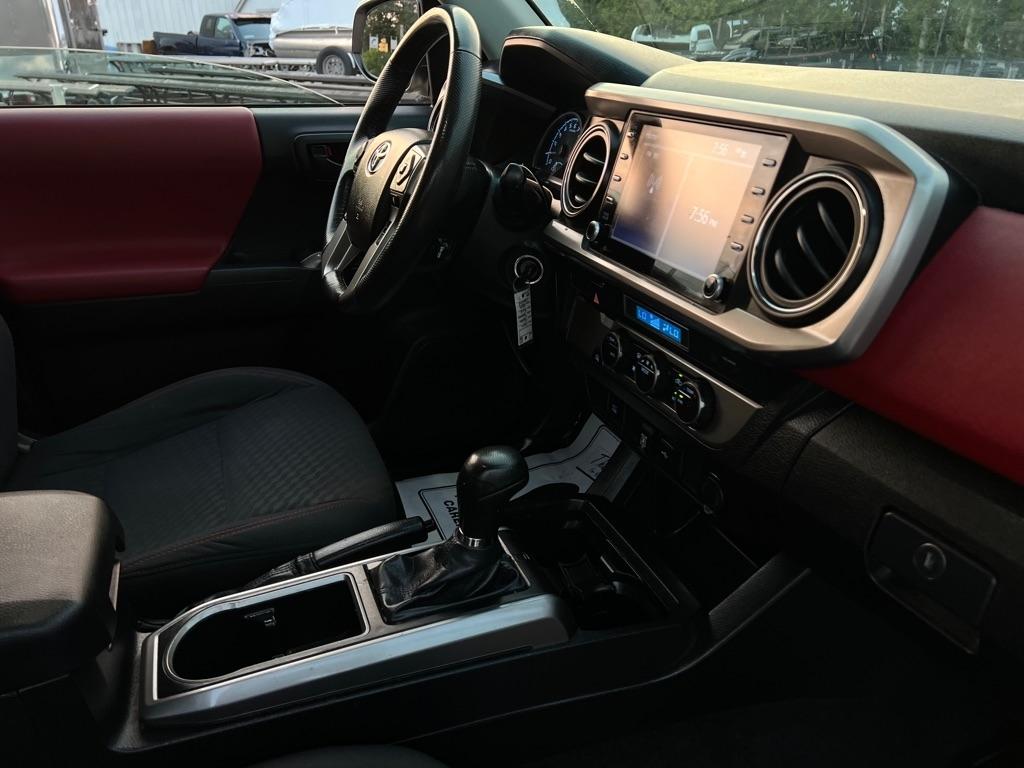 Toyota Tacoma  2021