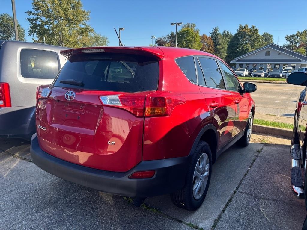 Toyota RAV4  2014