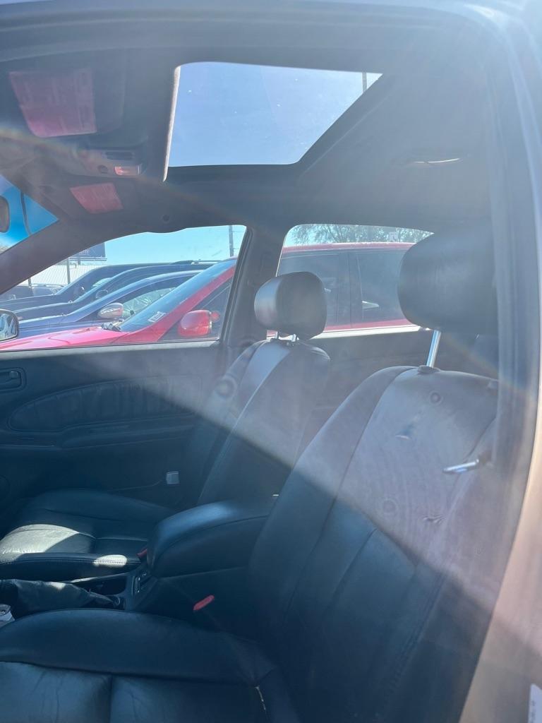 Nissan Maxima  1996