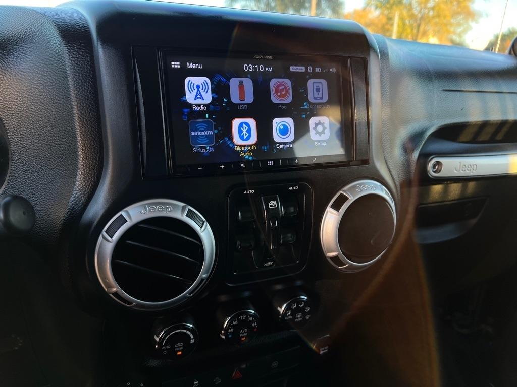 Jeep Wrangler Rubicon 2011