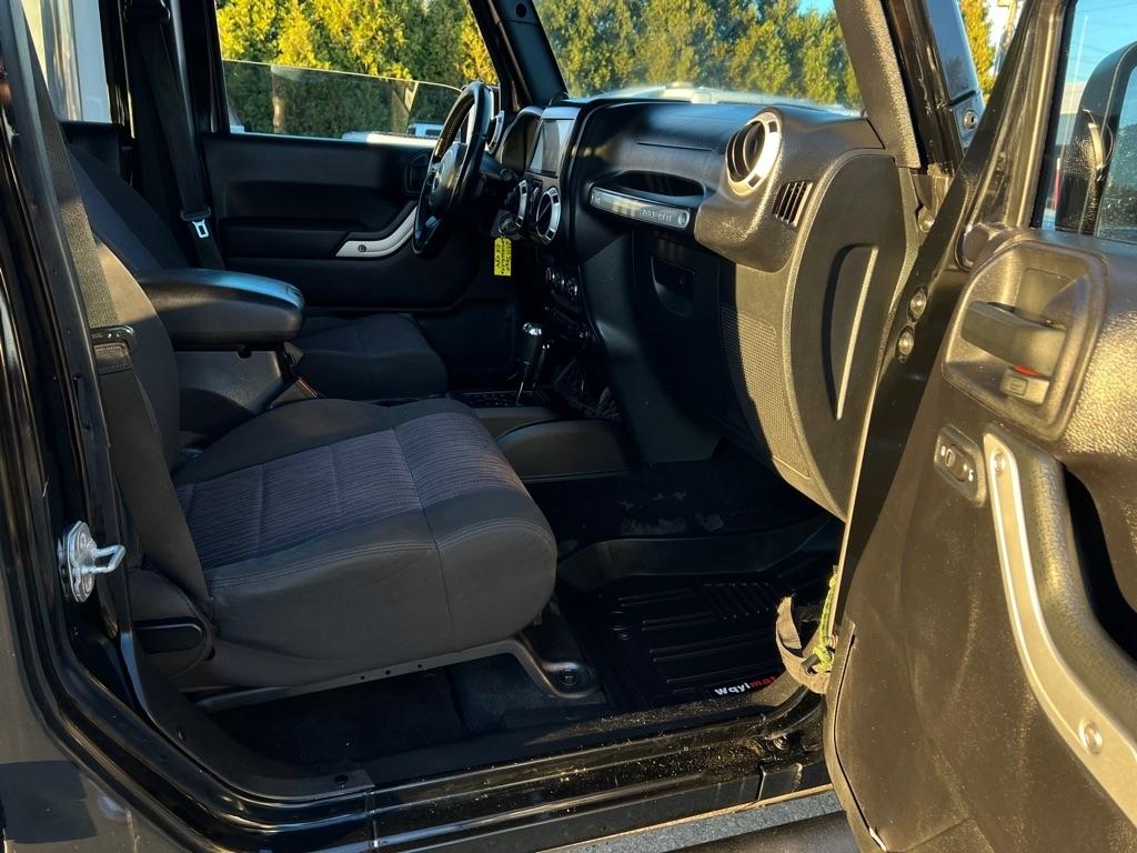 Jeep Wrangler Rubicon 2011