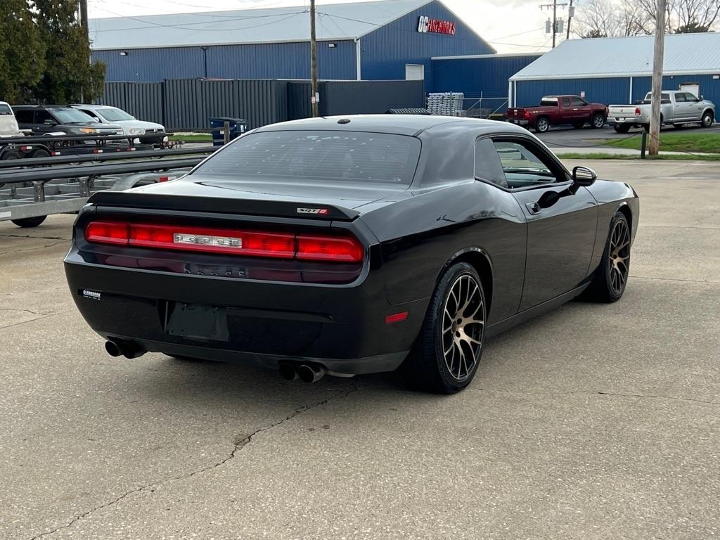 Dodge Challenger SRT8 2008