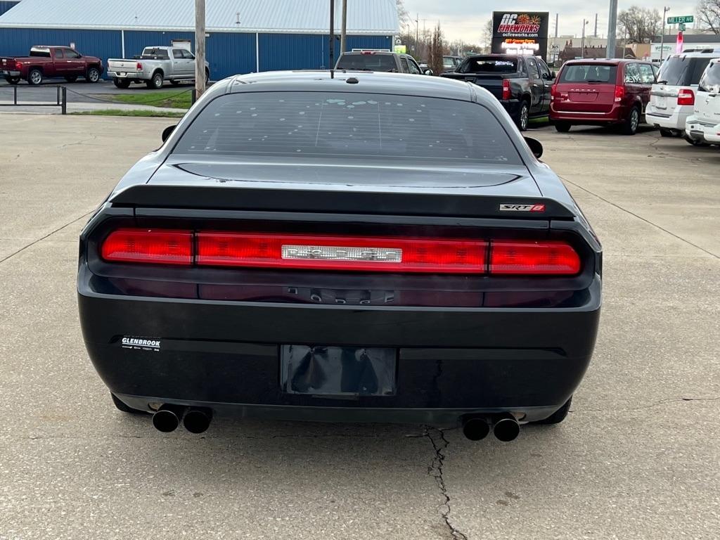 Dodge Challenger SRT8 2008
