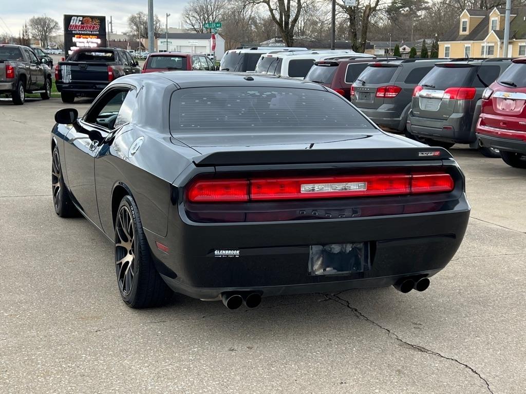 Dodge Challenger SRT8 2008