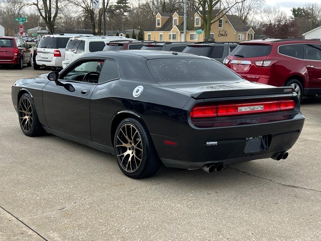 Dodge Challenger SRT8 2008