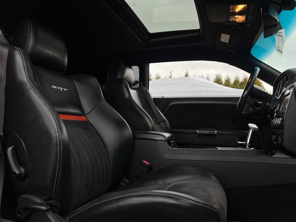 Dodge Challenger SRT8 2008