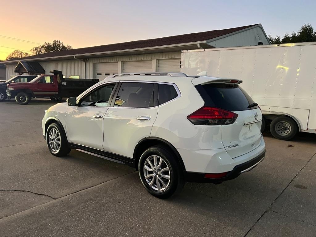Nissan Rogue  2017