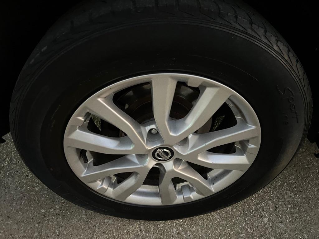Nissan Rogue  2017