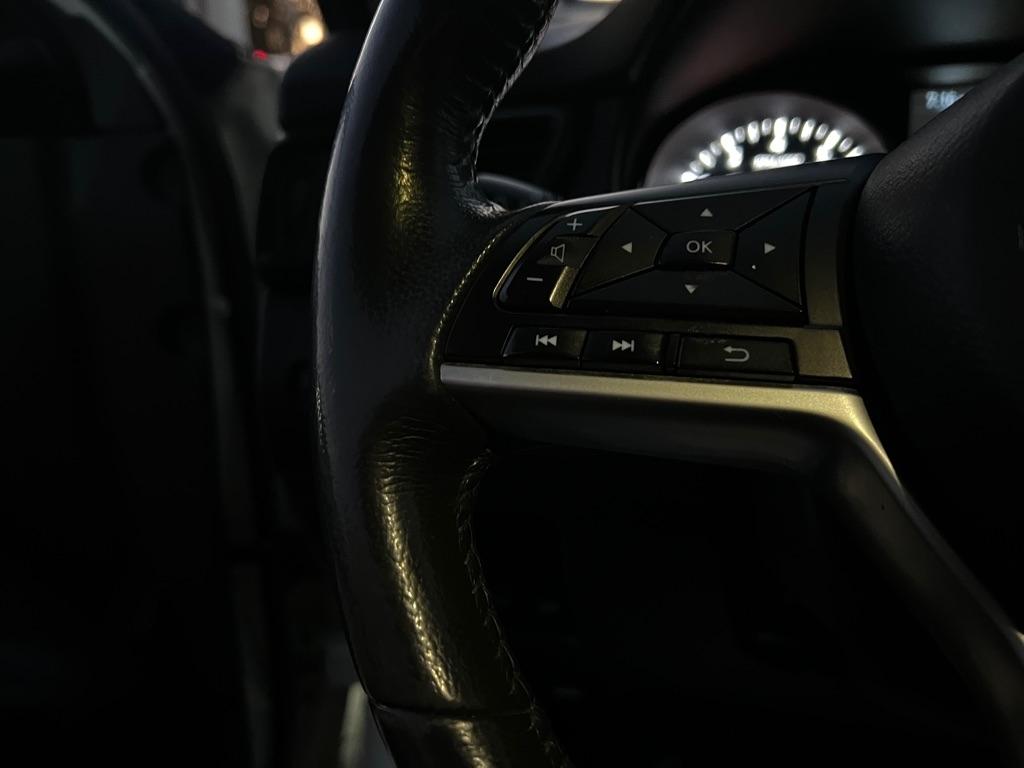 Nissan Rogue  2017