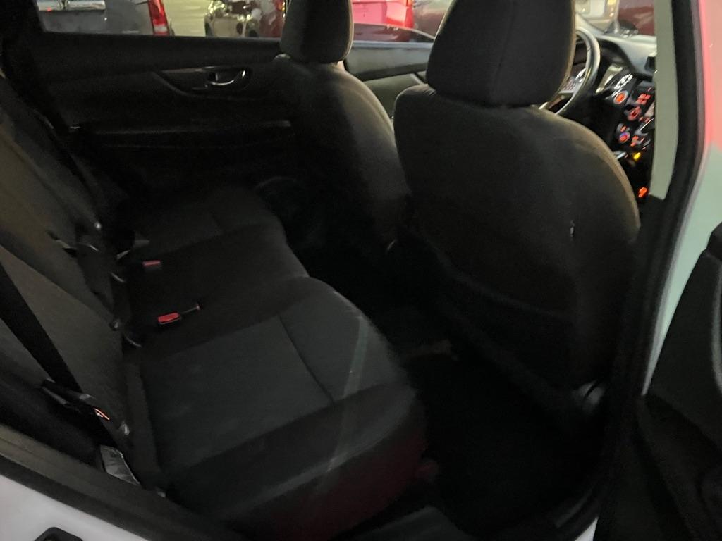 Nissan Rogue  2017
