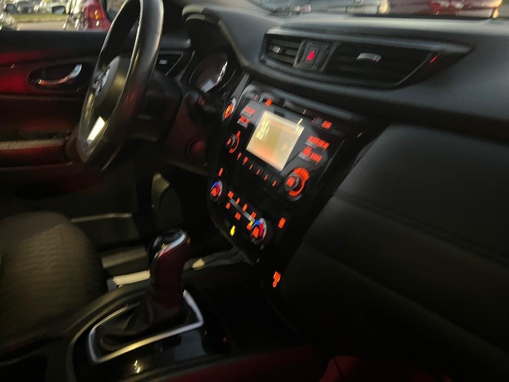 Nissan Rogue  2017