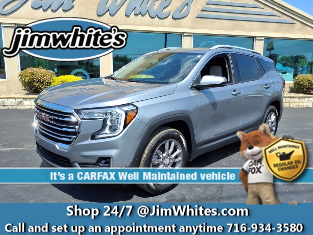 2023 GMC Terrain SLT's photo