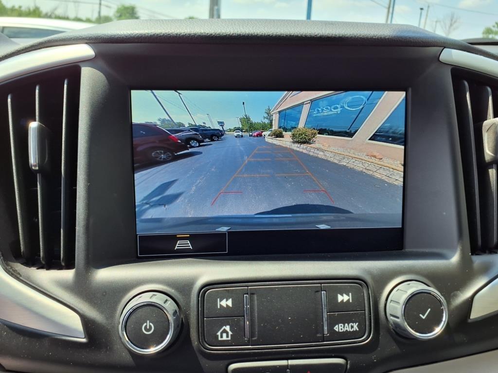 2023 GMC Terrain SLT - Photo 11