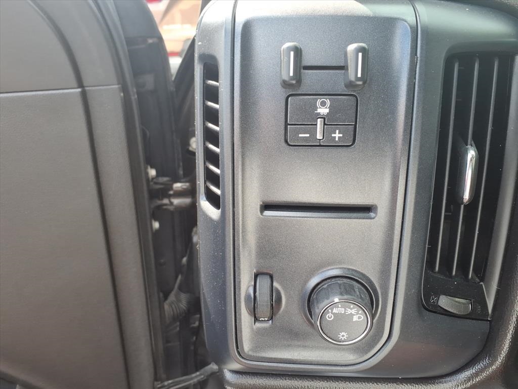 Chevrolet Silverado 1500  2018