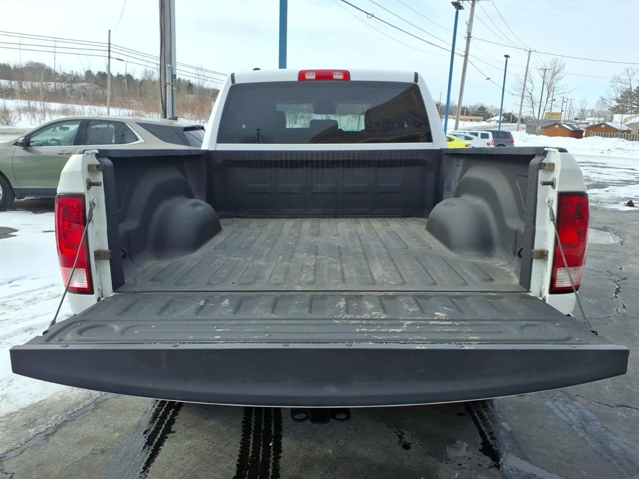 2018 RAM Ram 1500 Pickup Tradesman - Photo 12