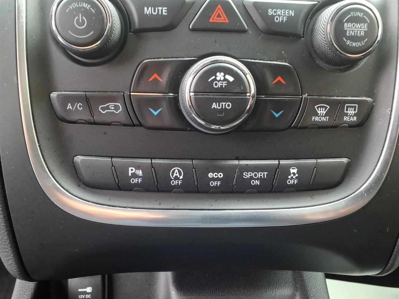 2019 Dodge Durango SXT Plus - Photo 10