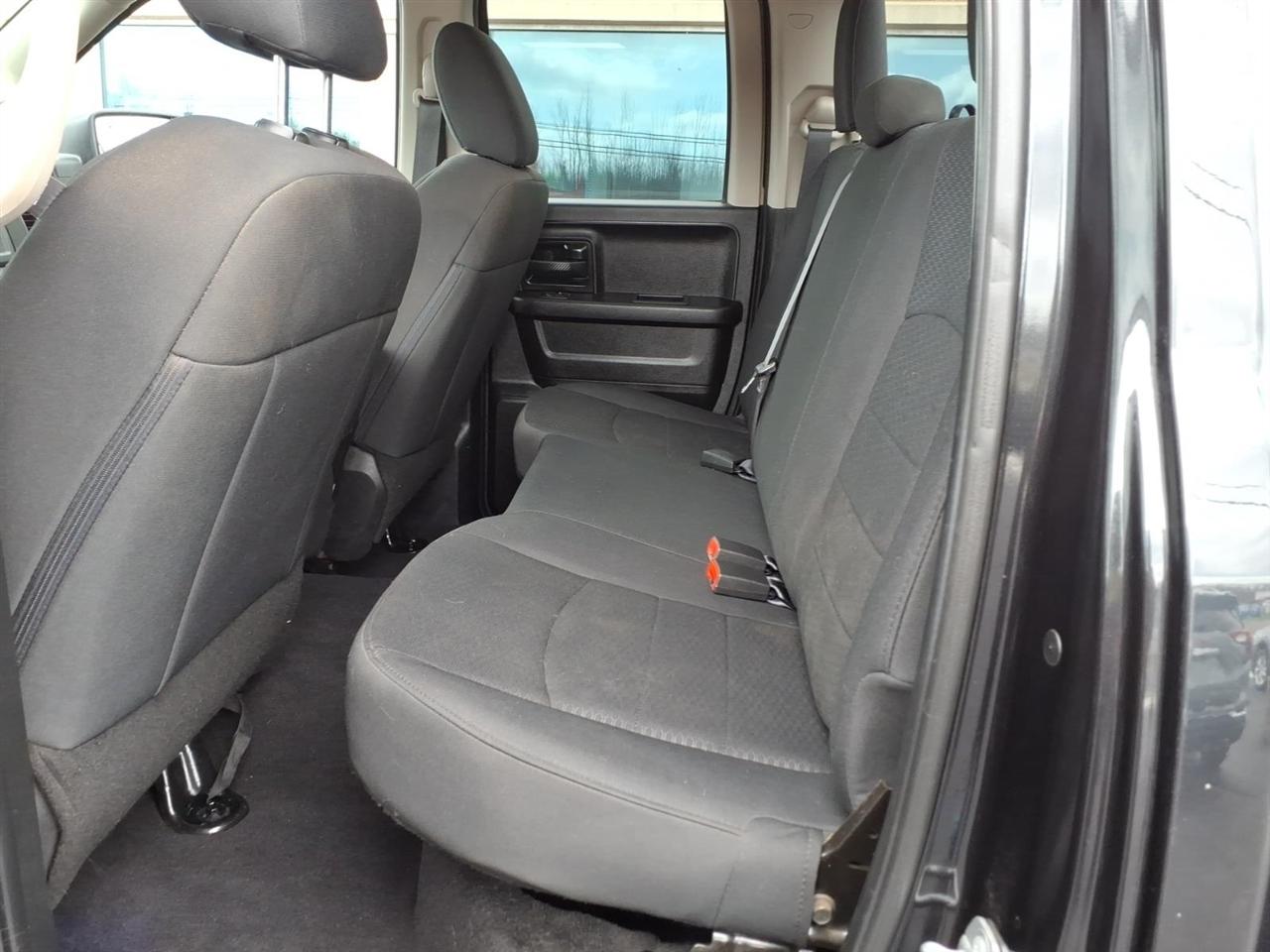 2019 RAM Ram 1500 Classic Express - Photo 11