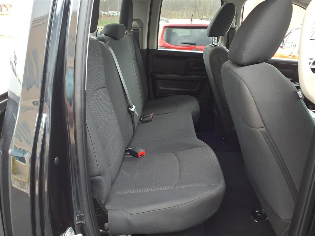 2019 RAM Ram 1500 Classic Express - Photo 13
