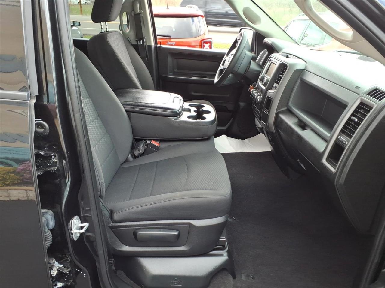 2019 RAM Ram 1500 Classic Express - Photo 14