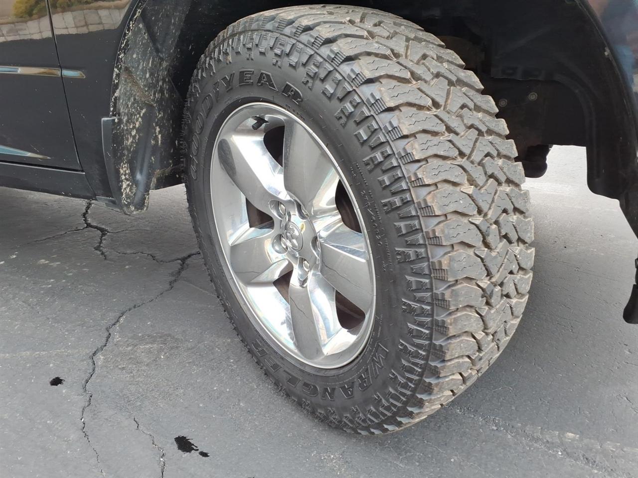 2019 RAM Ram 1500 Classic Express - Photo 15