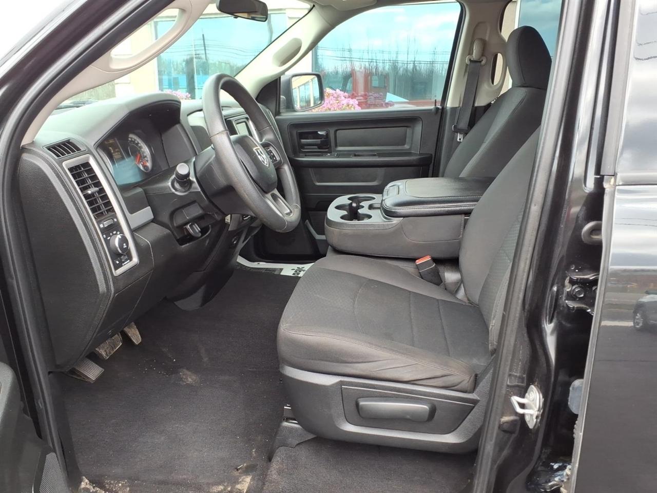 2019 RAM Ram 1500 Classic Express - Photo 5