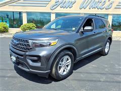 2020 Ford Explorer 