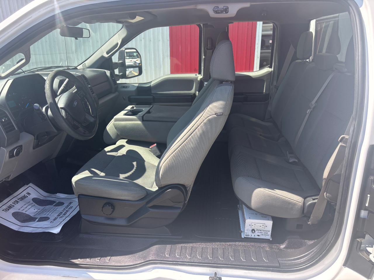 Ford Super Duty F-250 SRW XL 2WD SuperCab 6.75' Box 2017 Ford Super Duty F-250 SRW XL 2WD SuperCab 6.75' Box 2017