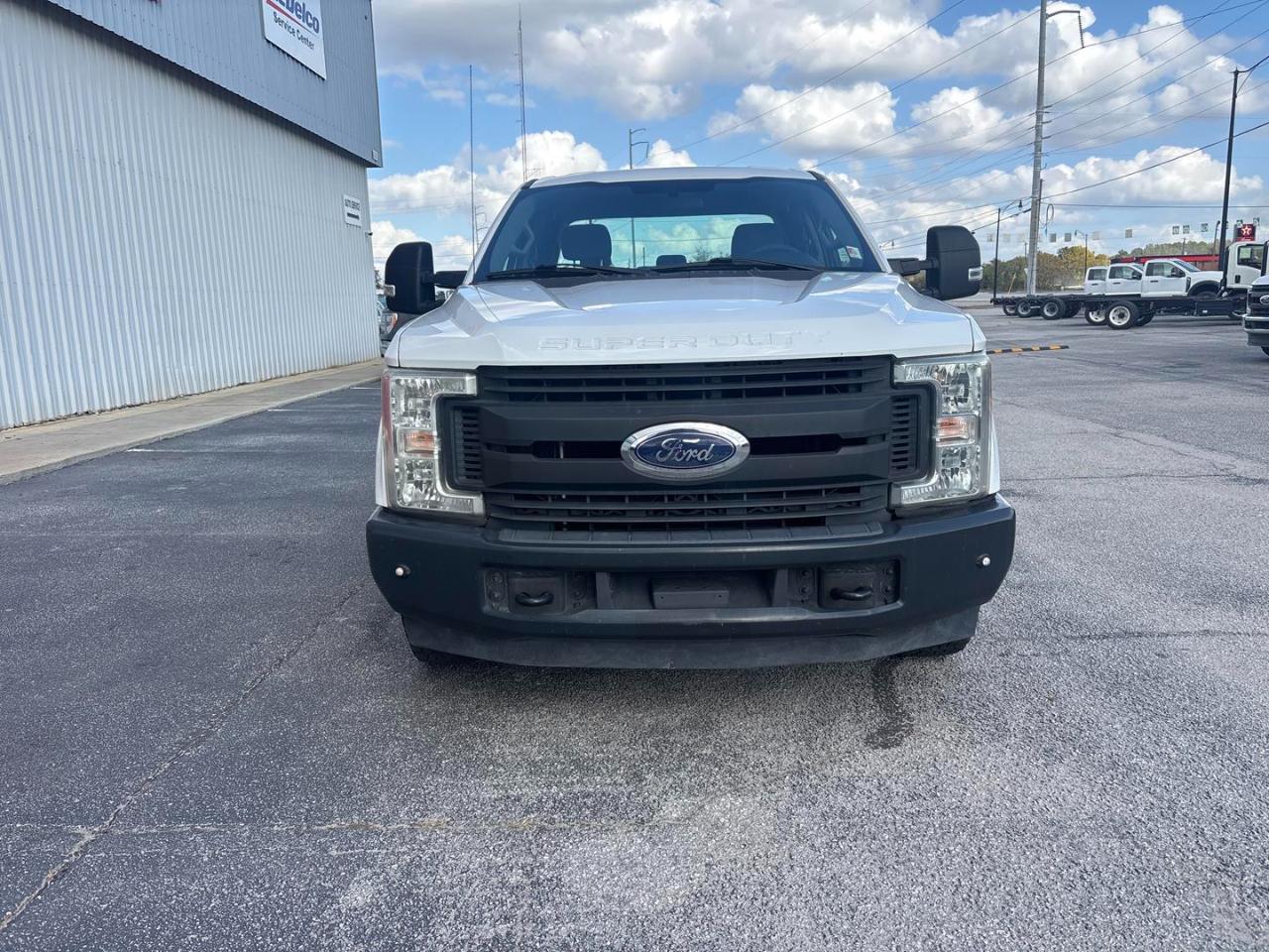 Ford Super Duty F-250 SRW XL 2WD SuperCab 6.75' Box 2017