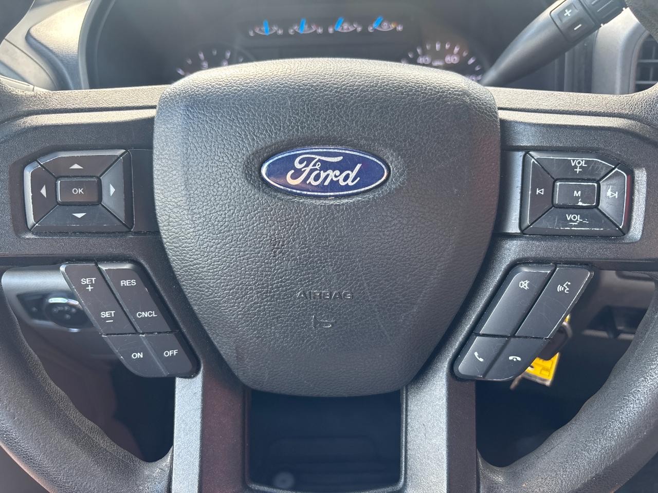 Ford Super Duty F-250 SRW XL 2WD SuperCab 6.75' Box 2017
