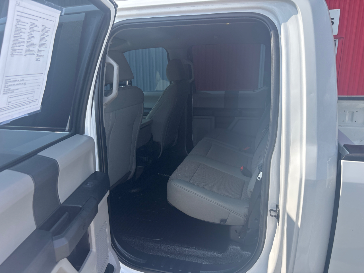 Ford Super Duty F-250 SRW XL 4WD Crew Cab 6.75' Box 2020 Ford Super Duty F-250 SRW XL 4WD Crew Cab 6.75' Box 2020