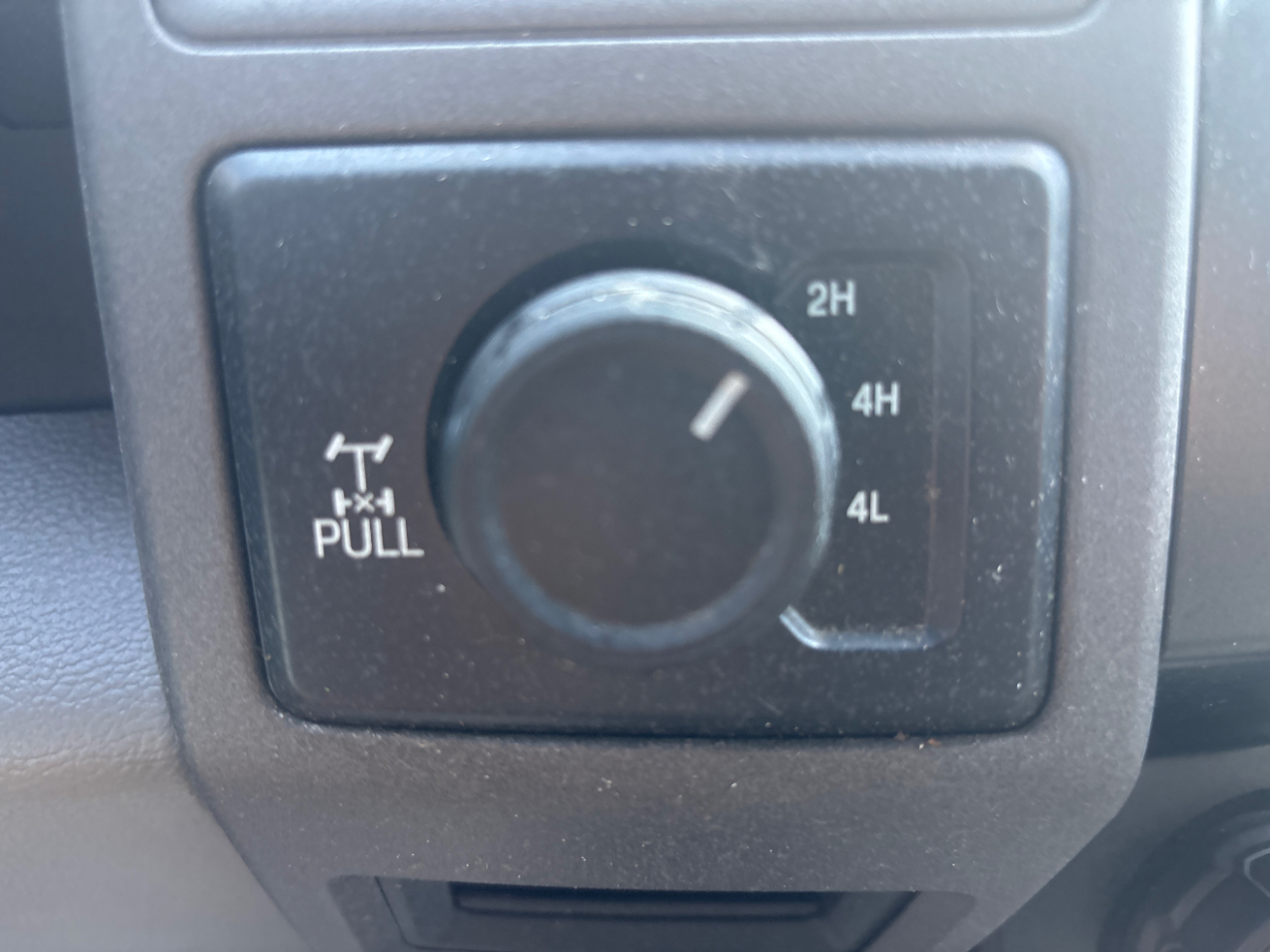 Ford Super Duty F-250 SRW XL 4WD Crew Cab 6.75' Box 2020 Ford Super Duty F-250 SRW XL 4WD Crew Cab 6.75' Box 2020