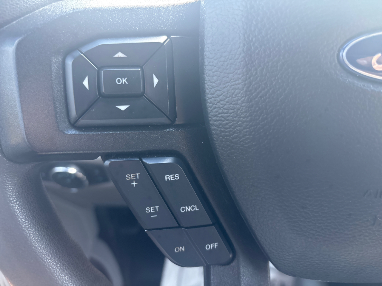 Ford Super Duty F-250 SRW XL 4WD Crew Cab 6.75' Box 2020 Ford Super Duty F-250 SRW XL 4WD Crew Cab 6.75' Box 2020