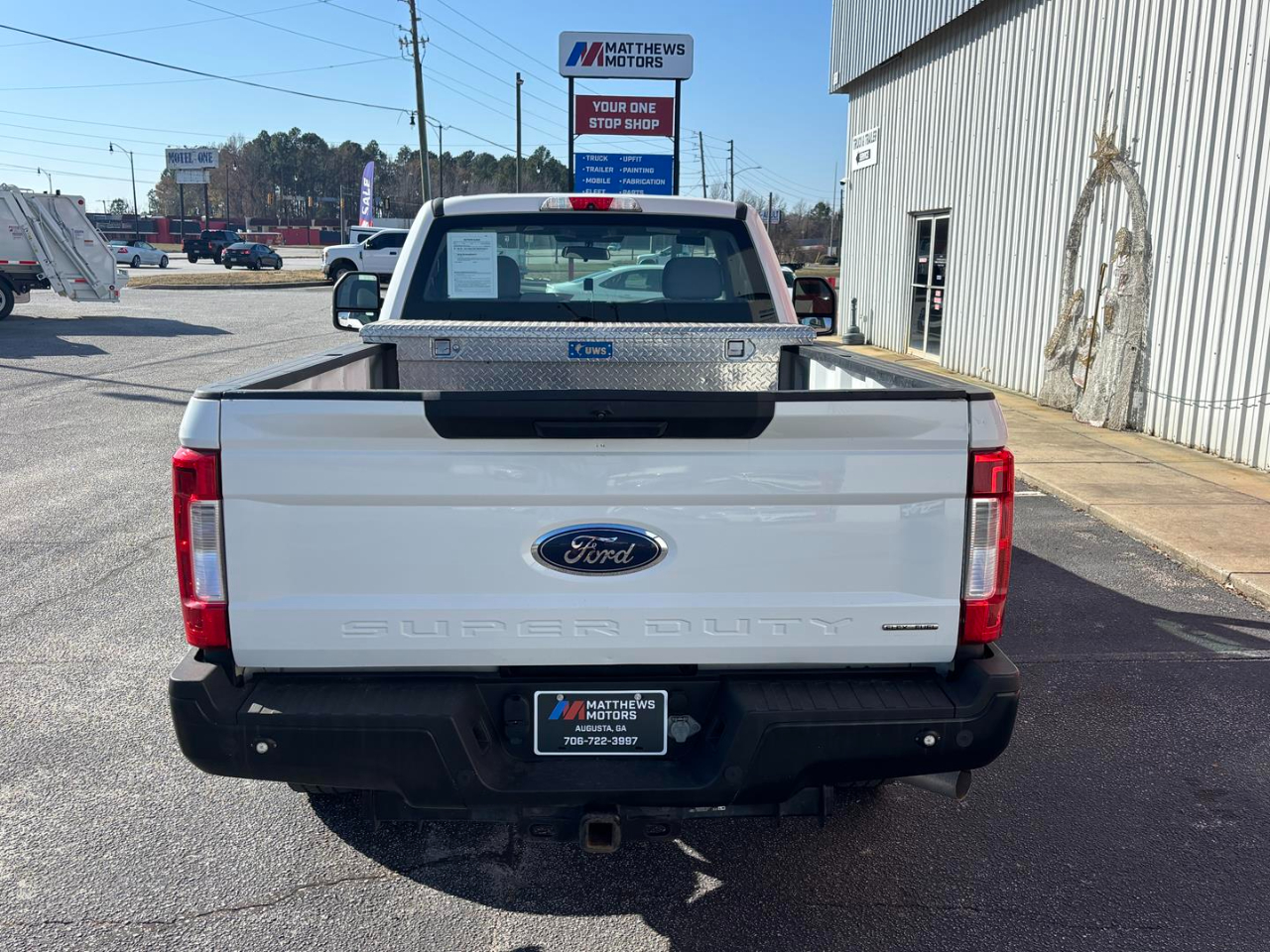 Ford Super Duty F-250 SRW XL 2WD Reg Cab 8' Box 2018
