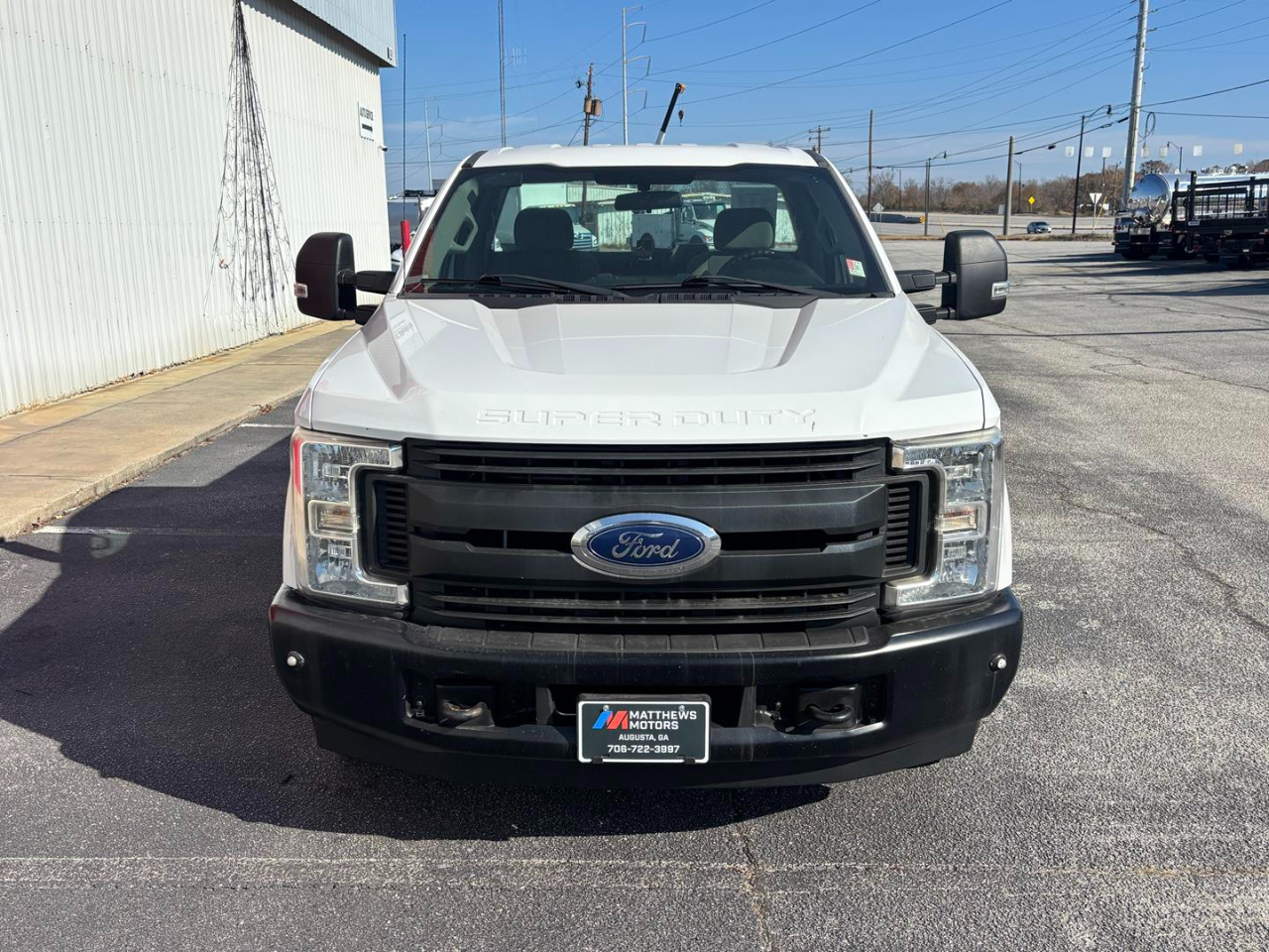 Ford Super Duty F-250 SRW XL 2WD Reg Cab 8' Box 2018