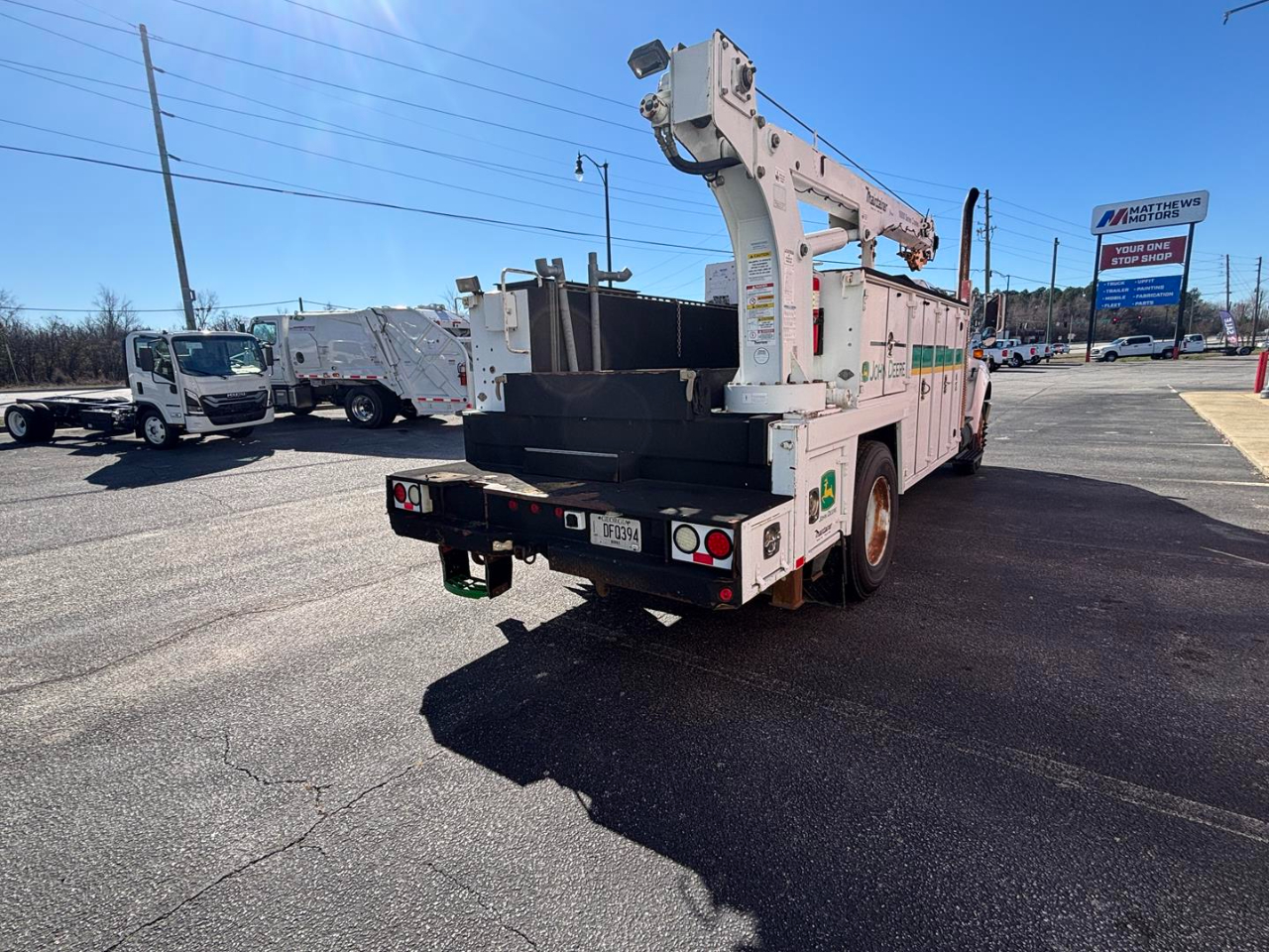 Ford Super Duty F-750 Straight Frame Reg Cab XL 2007
