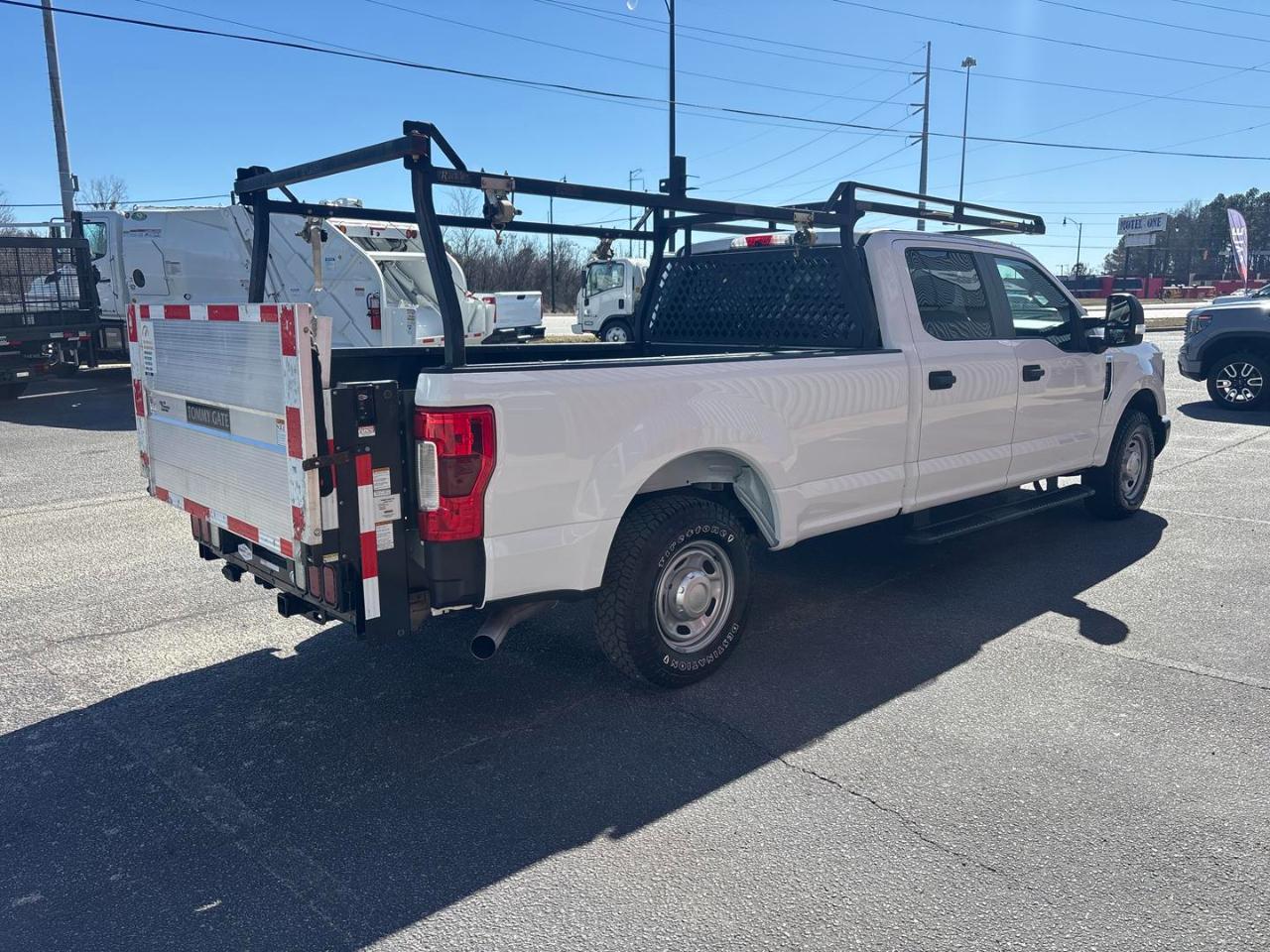Ford Super Duty F-250 SRW XL 2WD Crew Cab 8' Box 2019