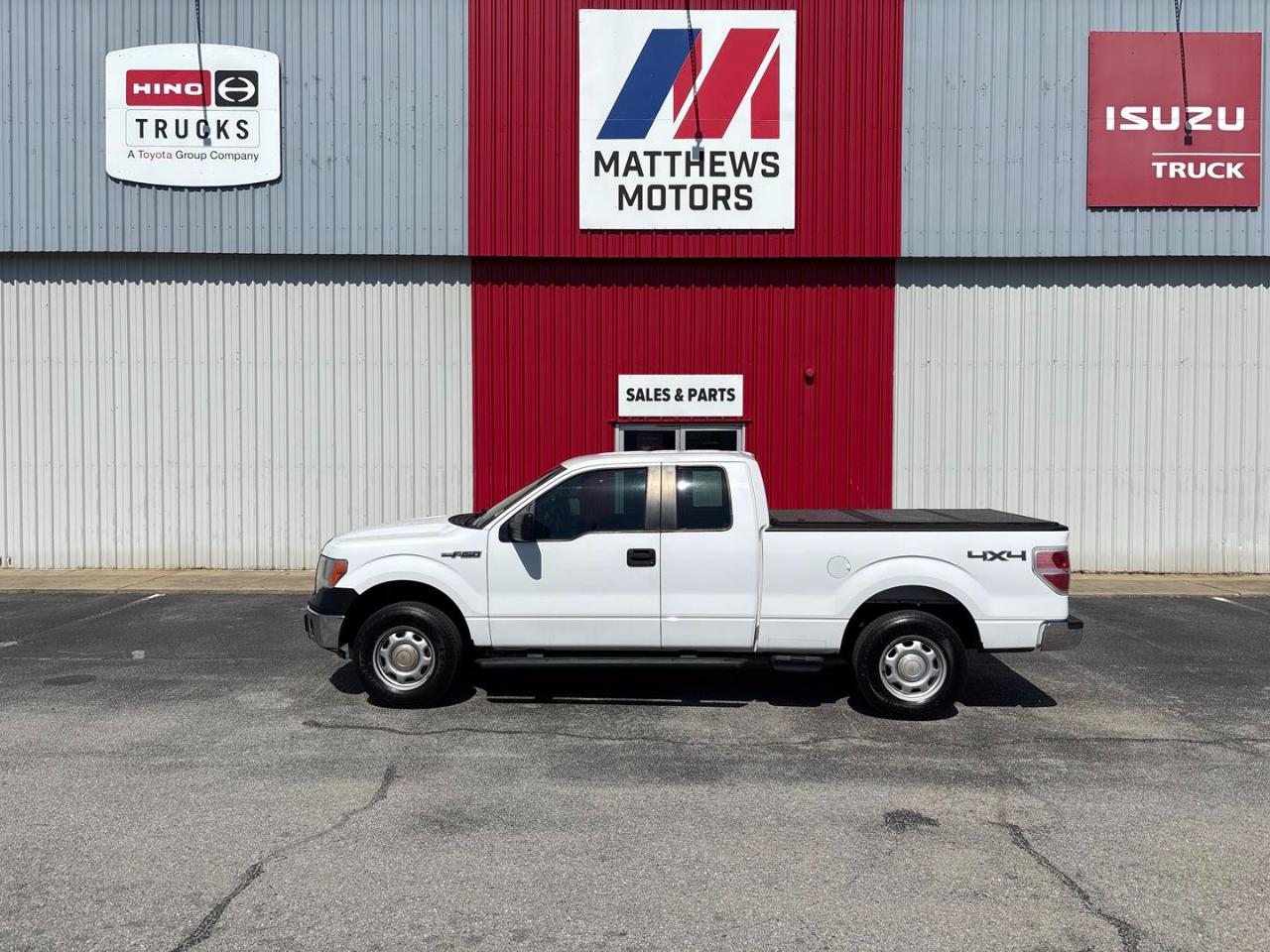 Ford F-150 4WD SuperCab 145" XL 2014