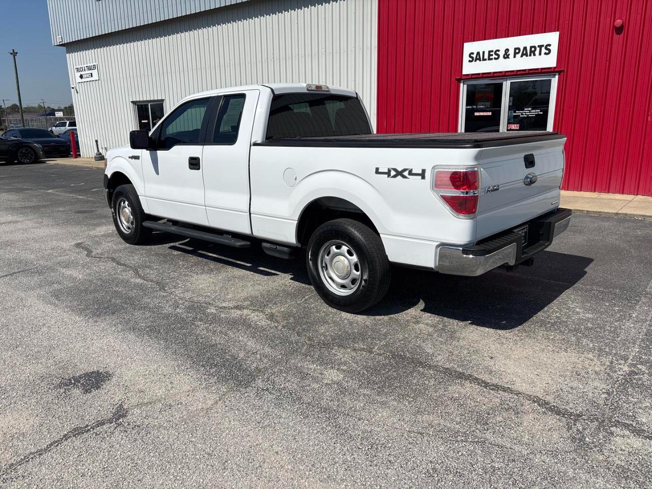 Ford F-150 4WD SuperCab 145" XL 2014