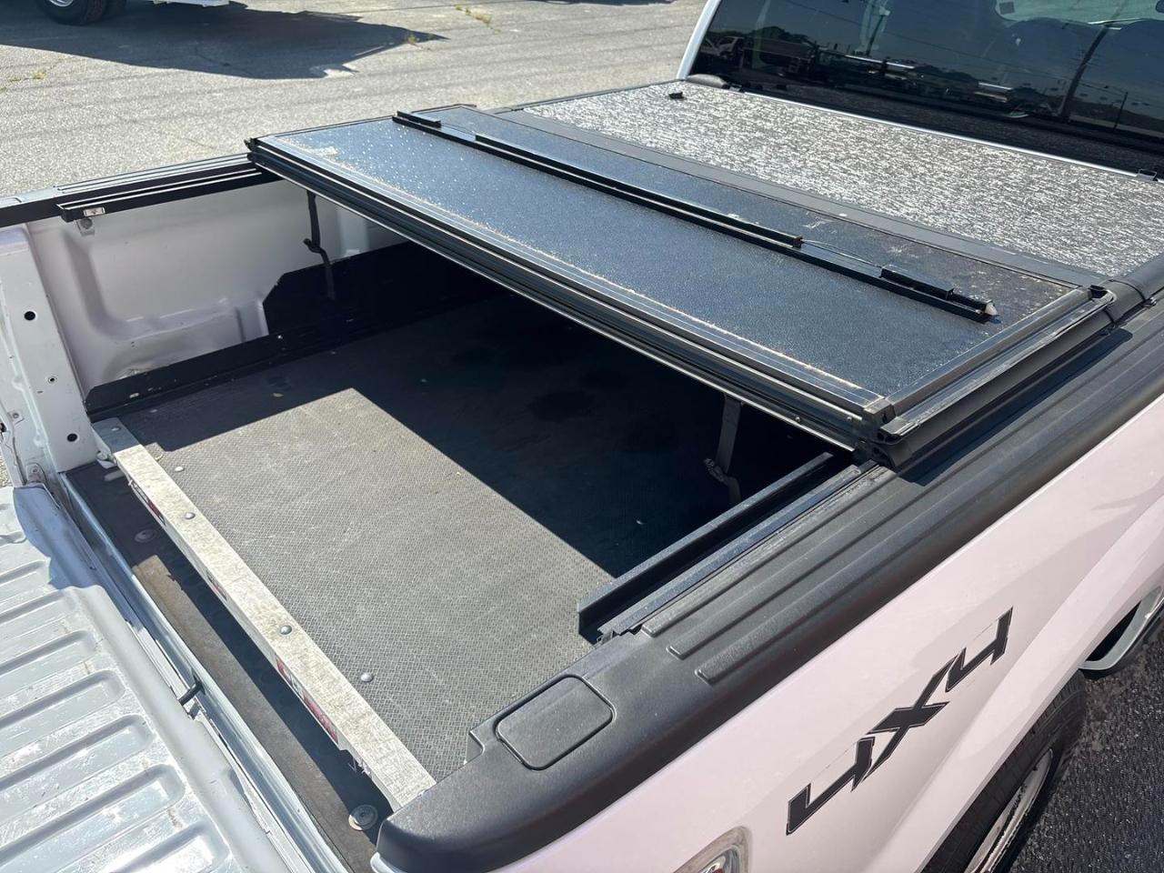 Ford F-150 4WD SuperCab 145" XL 2014