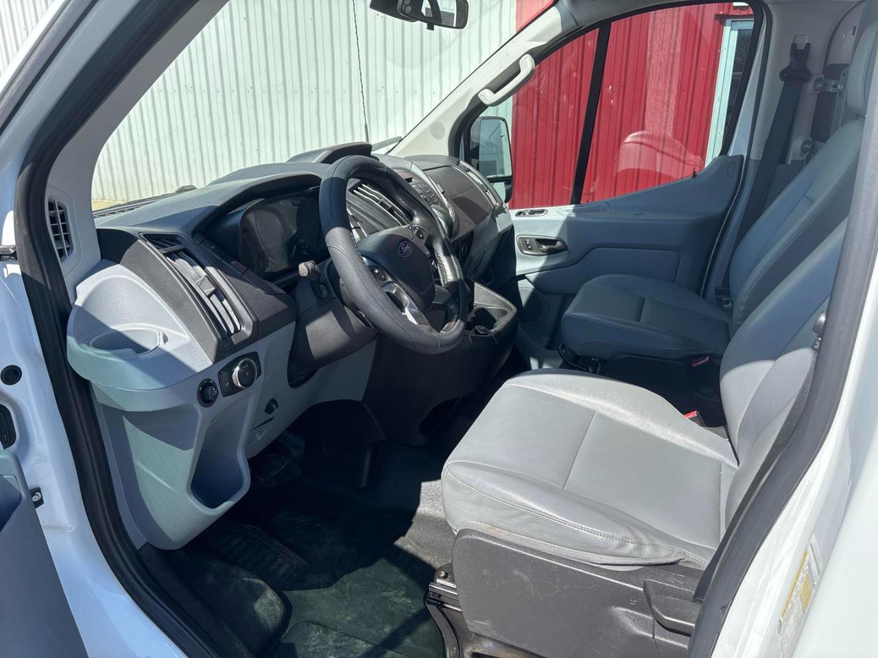 Ford Transit Van T-150 148" Low Rf 8600 GVWR Sliding RH Dr 2017