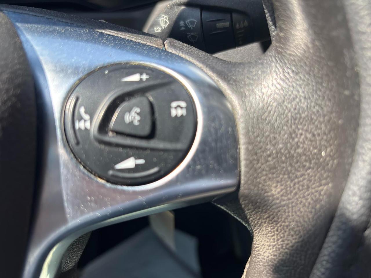 Ford Transit Van T-150 148" Low Rf 8600 GVWR Sliding RH Dr 2017