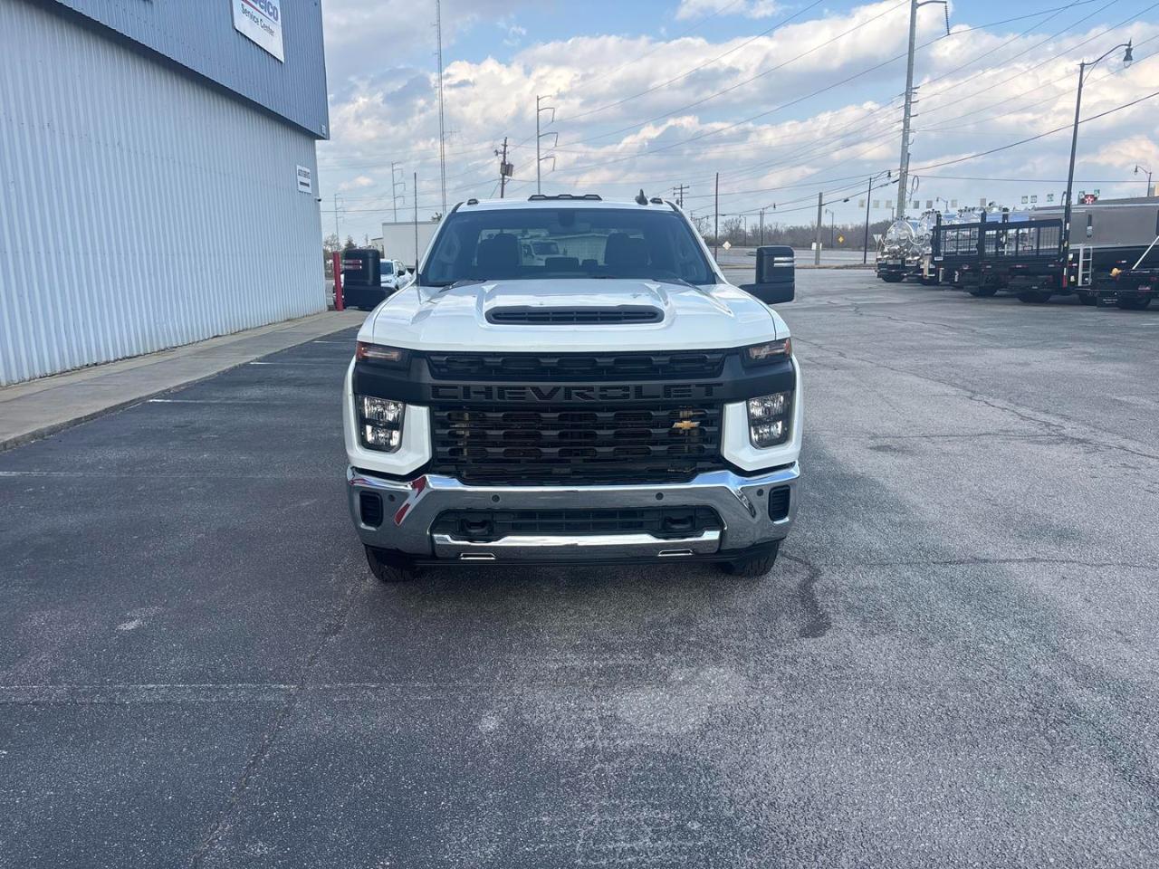 Chevrolet Silverado 3500HD CC 4WD Crew Cab 177" WB, 60" CA Work Truck 2022