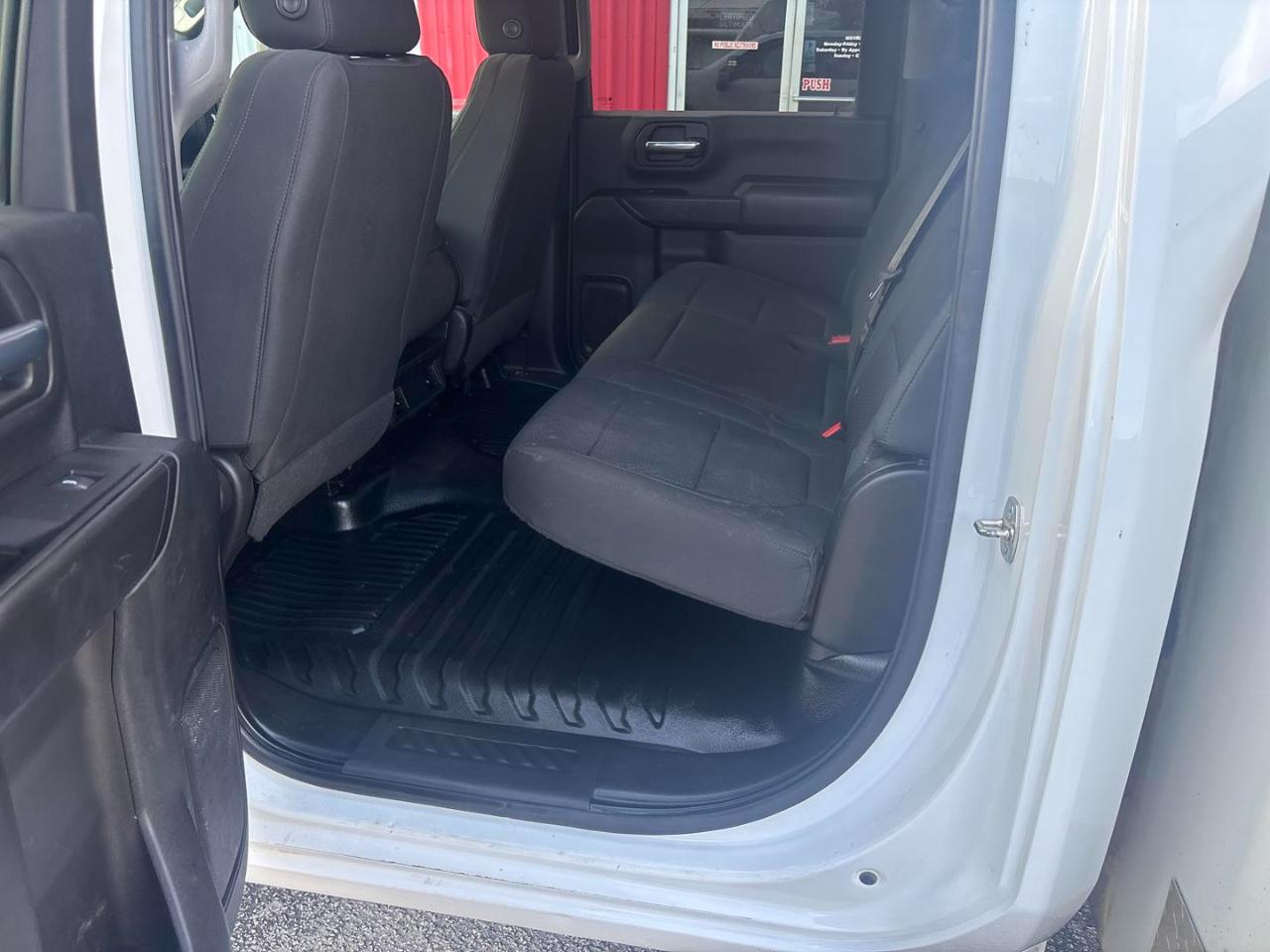 Chevrolet Silverado 3500HD CC 4WD Crew Cab 177" WB, 60" CA Work Truck 2022