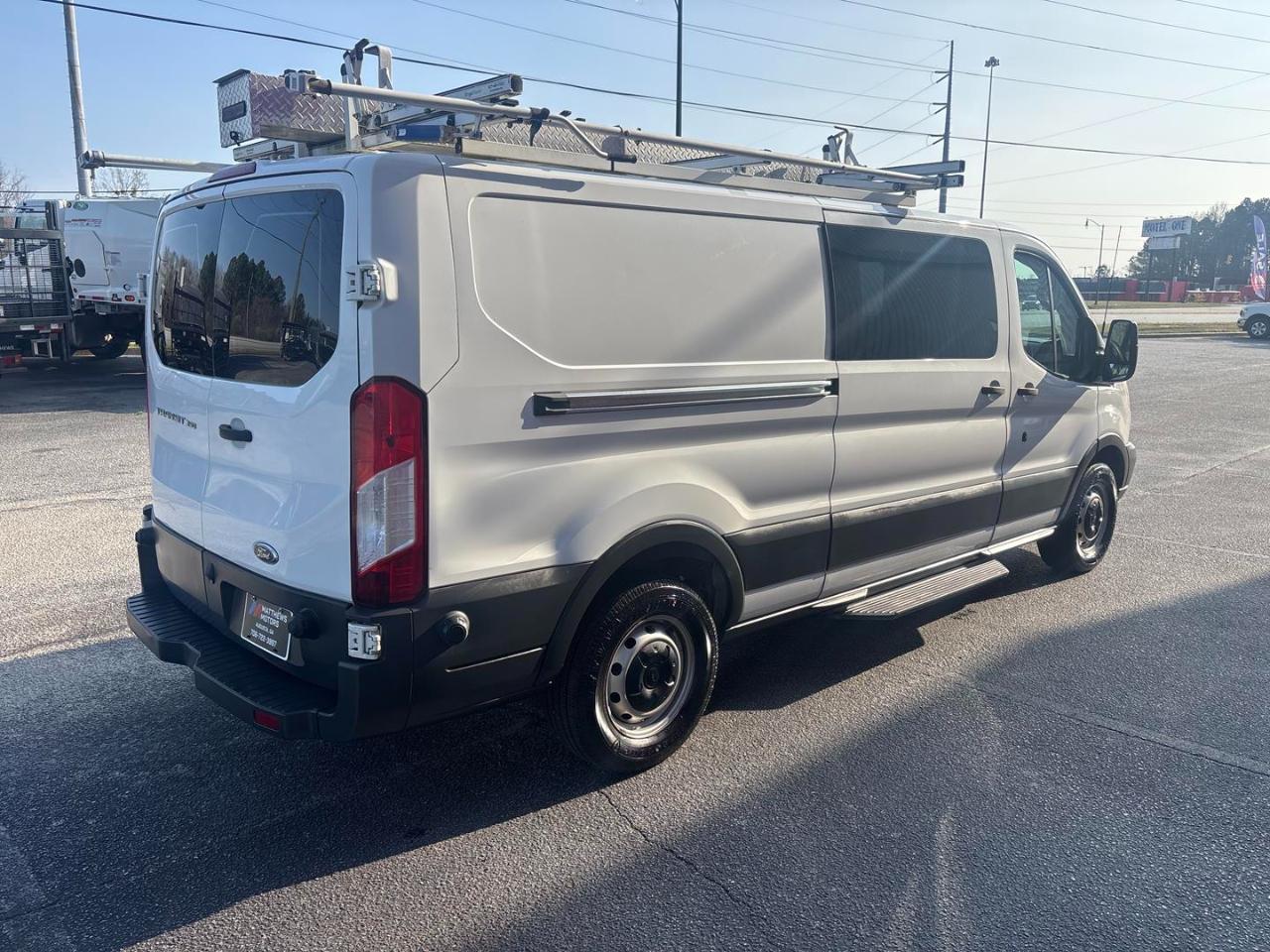 Ford Transit Van T-350 148" Low Rf 9500 GVWR Sliding RH Dr 2018