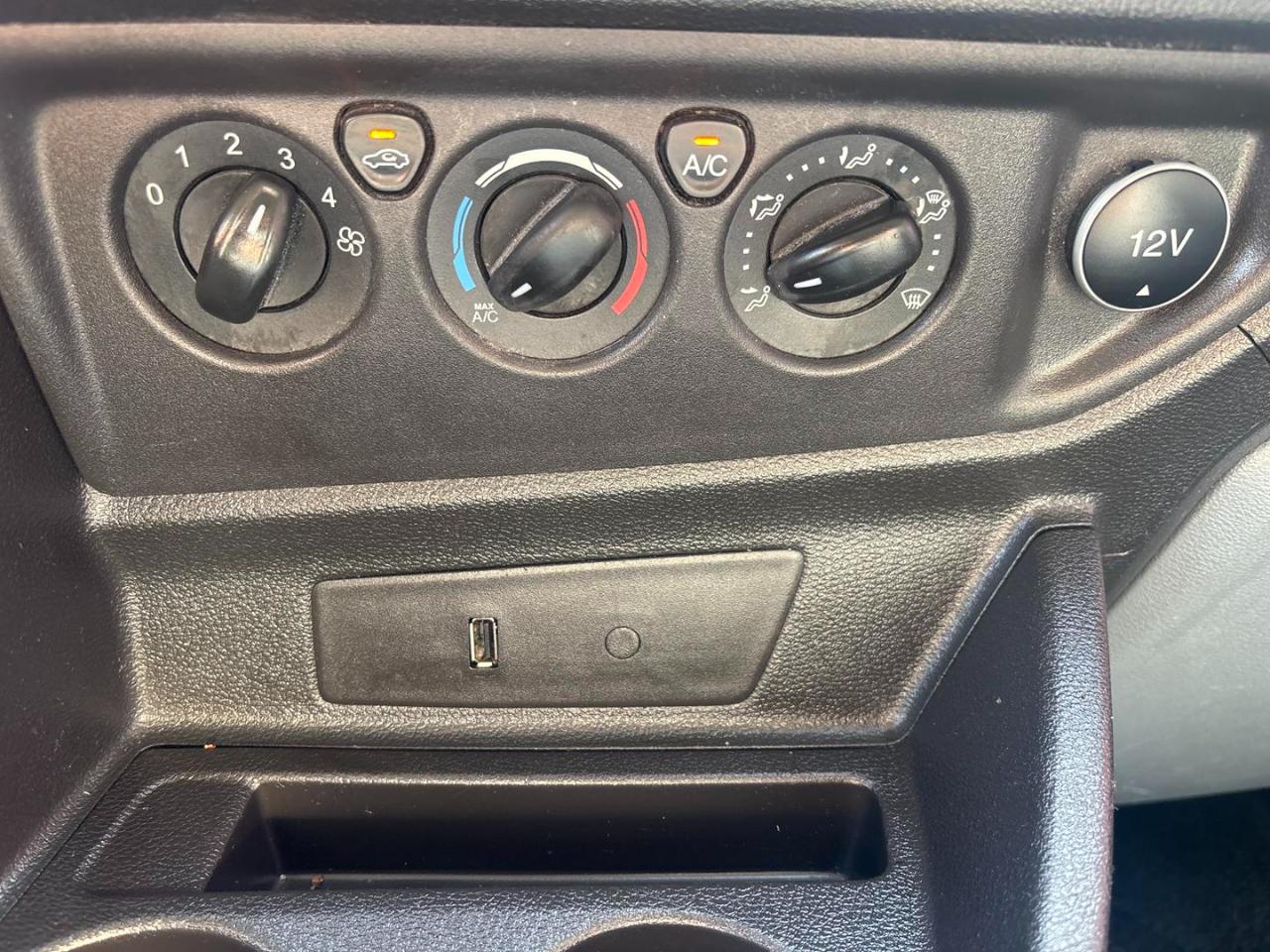 Ford Transit Van T-350 148" Low Rf 9500 GVWR Sliding RH Dr 2018