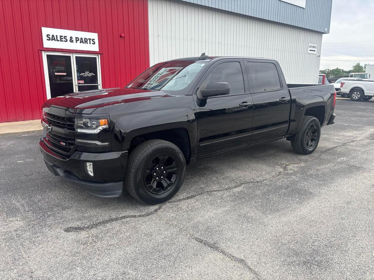 2017 Chevrolet Silverado 1500 4WD Crew Cab 143.5" LTZ